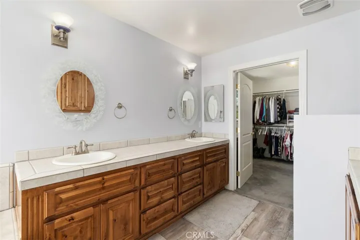 Primary bath