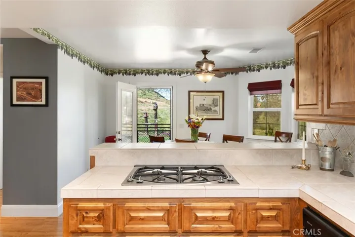 Kitchen towards nook