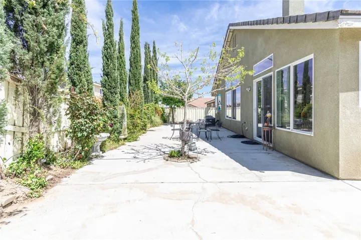 9114 Big Bear Drive, Hesperia, California 92344
