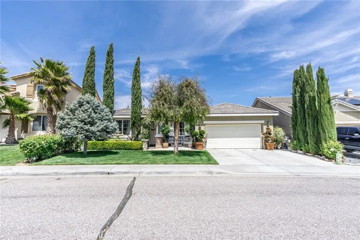 9114 Big Bear Drive, Hesperia, California 92344