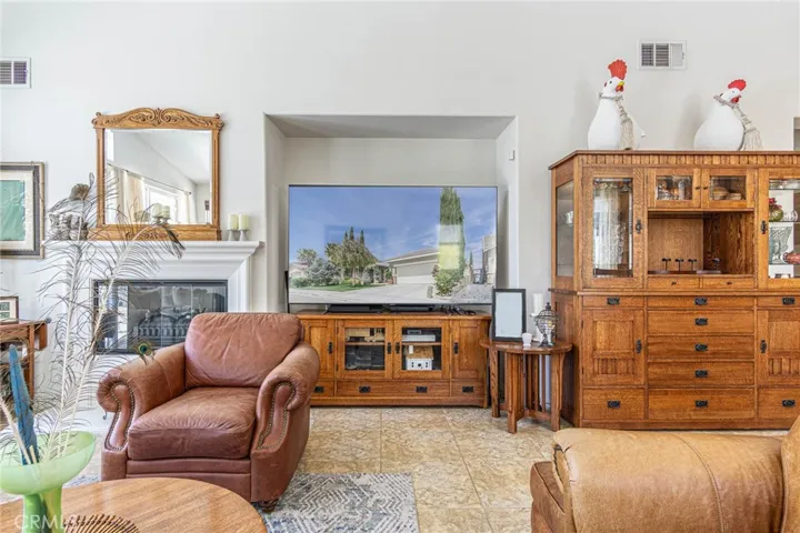 9114 Big Bear Drive, Hesperia, California 92344