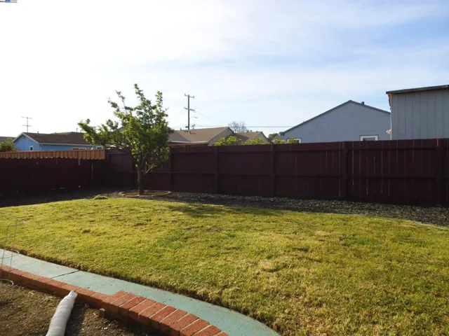 536 Pomona St, San Lorenzo, California 94580
