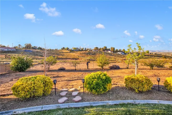 18572 Atlantic Street, Hesperia, California 92345