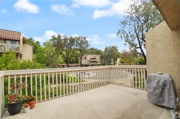 348 Chestnut Hill Court 36, Thousand Oaks, California 91360