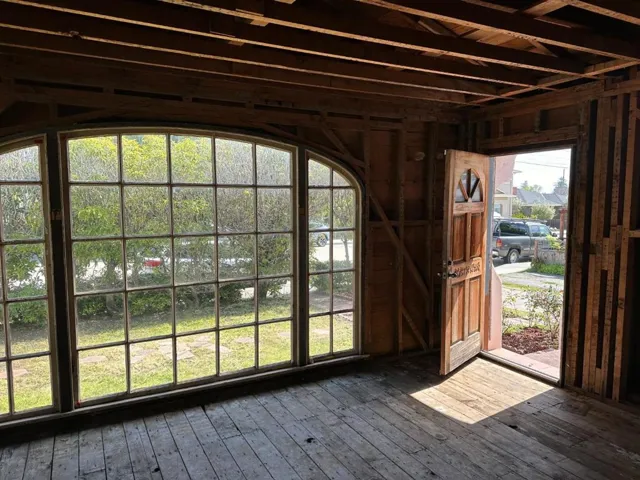325 Van Ness Avenue, Santa Cruz, California 95060