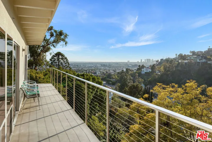 8011 Floral Avenue, Los Angeles, California 90046