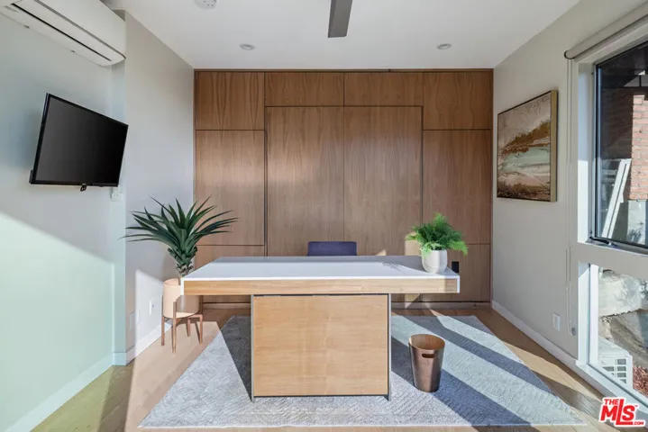 8011 Floral Avenue, Los Angeles, California 90046