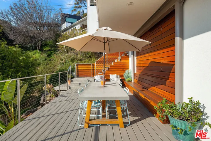 8011 Floral Avenue, Los Angeles, California 90046