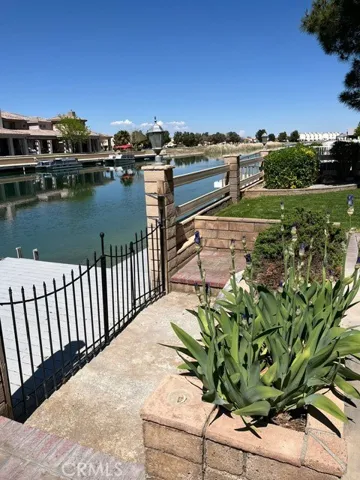 14404 Jamaica Lane, Helendale, California 92342