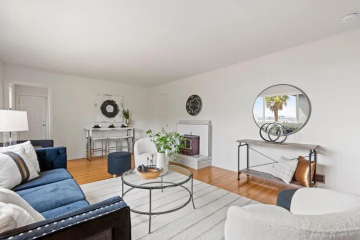 1605 Sunnyslope Avenue, Belmont, California 94002