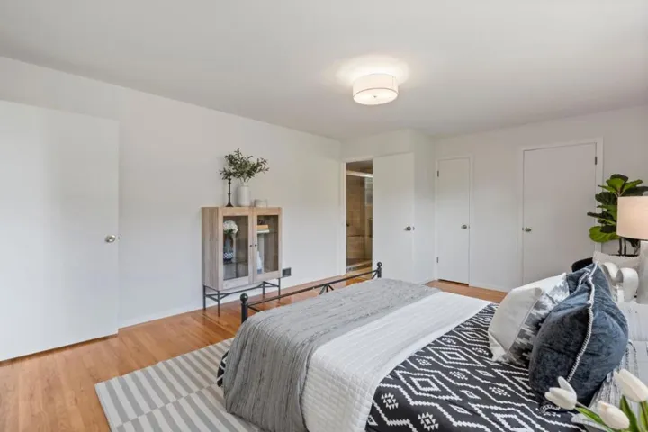 1605 Sunnyslope Avenue, Belmont, California 94002