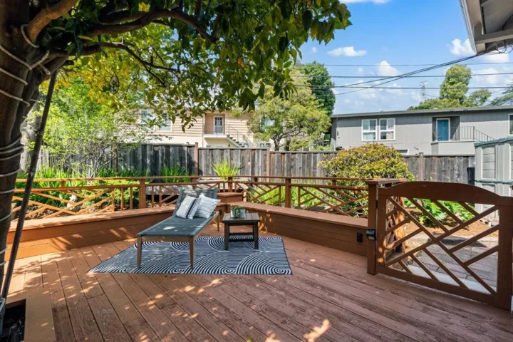 1605 Sunnyslope Avenue, Belmont, California 94002