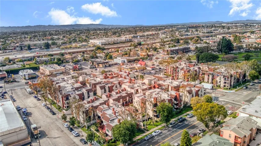 230 Bethany Road 210, Burbank, California 91504