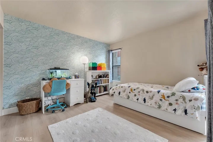 230 Bethany Road 210, Burbank, California 91504