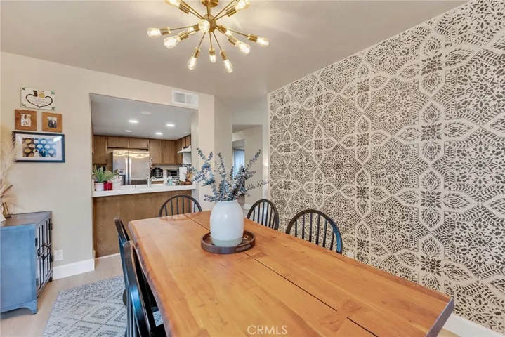 230 Bethany Road 210, Burbank, California 91504
