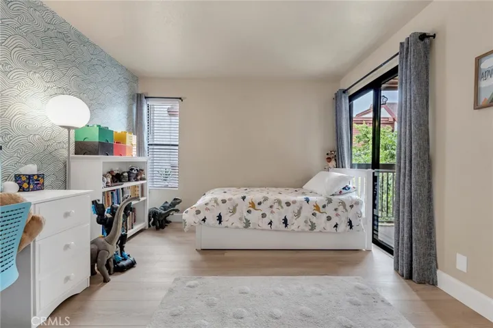 230 Bethany Road 210, Burbank, California 91504