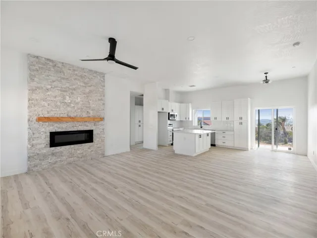 16970 Tokata Road, Apple Valley, California 92307