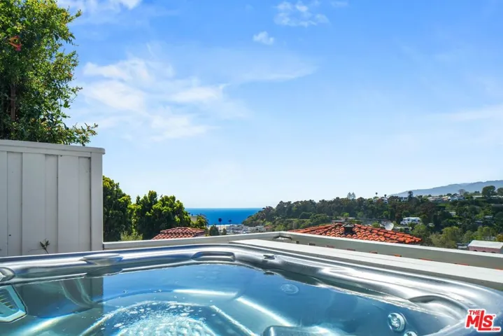 Hot Tub with Ocean & Sunset Views