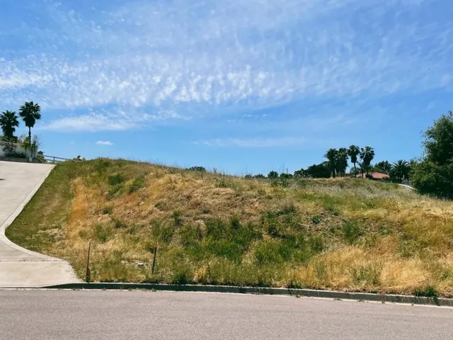 239 Futurity Lane, Fallbrook, California 92028