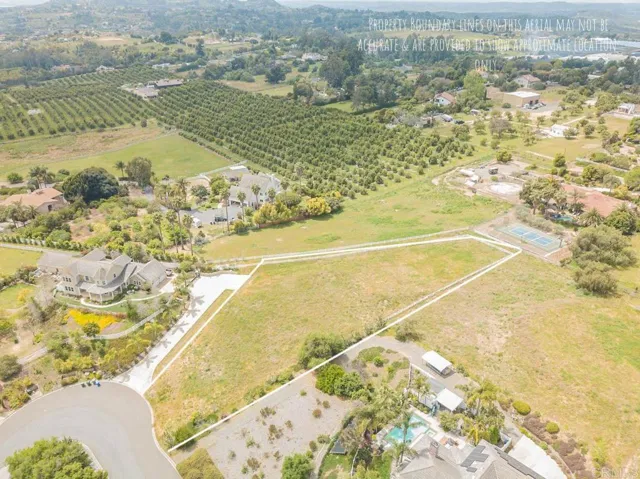 239 Futurity Lane, Fallbrook, California 92028