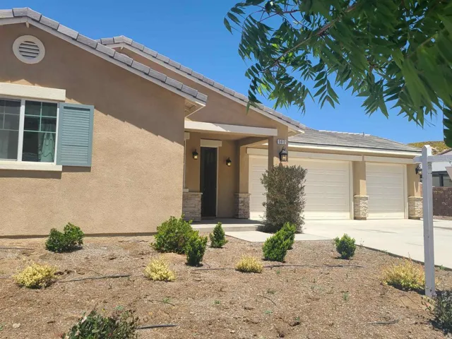 5612 Topstone Drive, Hemet, California 92545