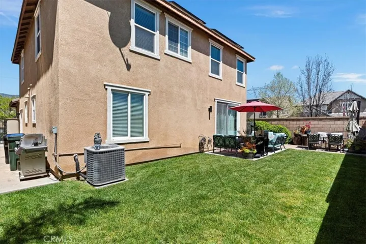 15759 Fan Palm Street, Fontana, California 92336