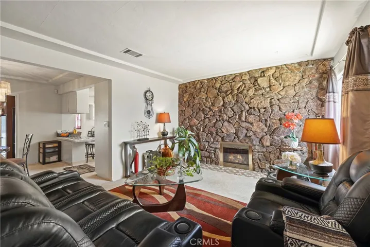 10214 Ruthelen Street, Los Angeles, California 90047