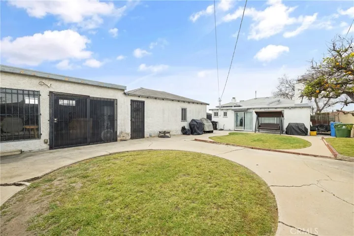 10214 Ruthelen Street, Los Angeles, California 90047