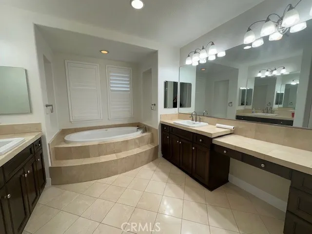 27556 Country Lane Road, Laguna Niguel, California 92677