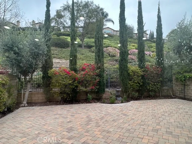 27556 Country Lane Road, Laguna Niguel, California 92677