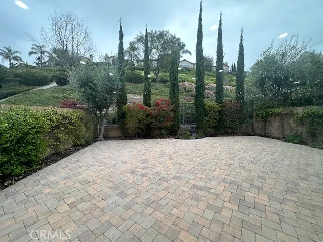 27556 Country Lane Road, Laguna Niguel, California 92677