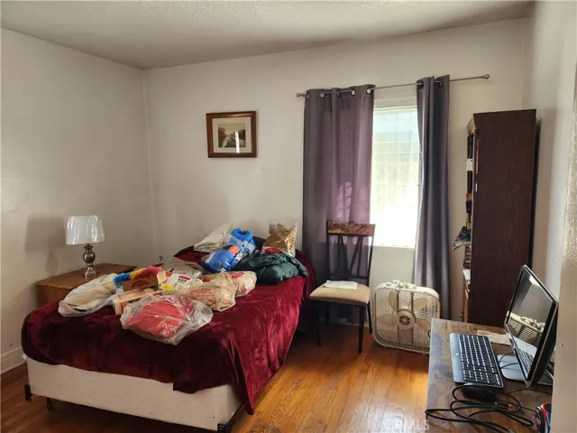 354 E 115th Street, Los Angeles, California 90061