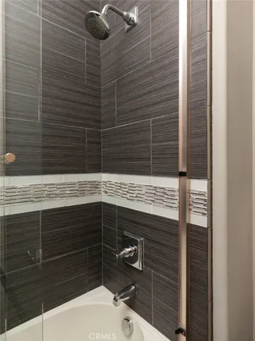 Architectural details throughout.