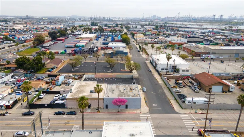 400 N Avalon Boulevard, Wilmington, California 90744