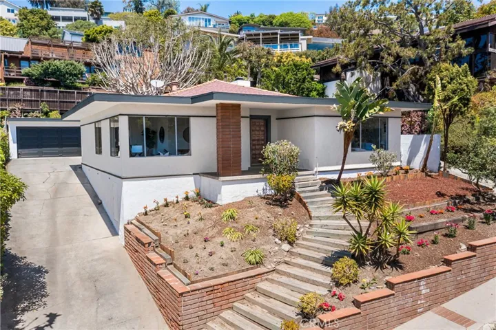 1390 Dunning Drive, Laguna Beach, California 92651