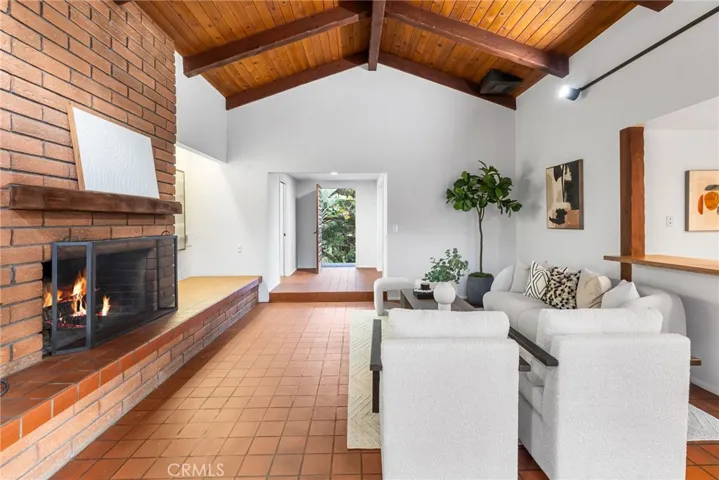 1390 Dunning Drive, Laguna Beach, California 92651
