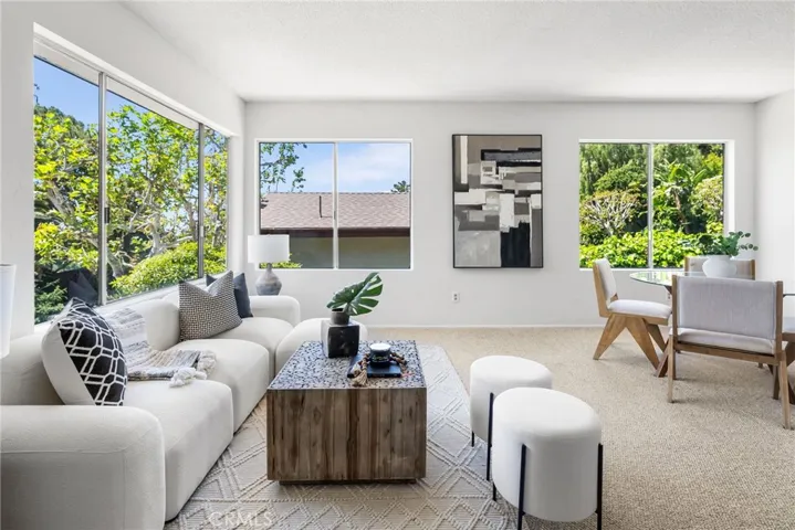 1390 Dunning Drive, Laguna Beach, California 92651