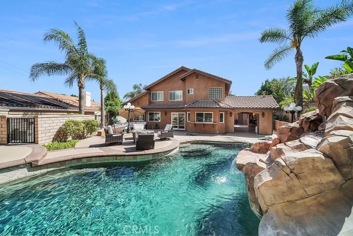 21865 Todd Avenue, Yorba Linda, California 92887