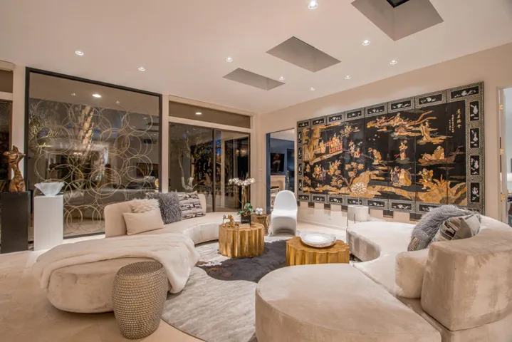 29-Living-Room