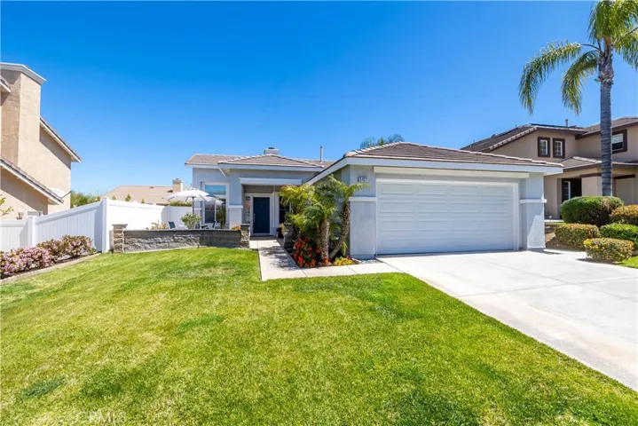 Welcome Home to this Beautiful Sutton Place Single Story!