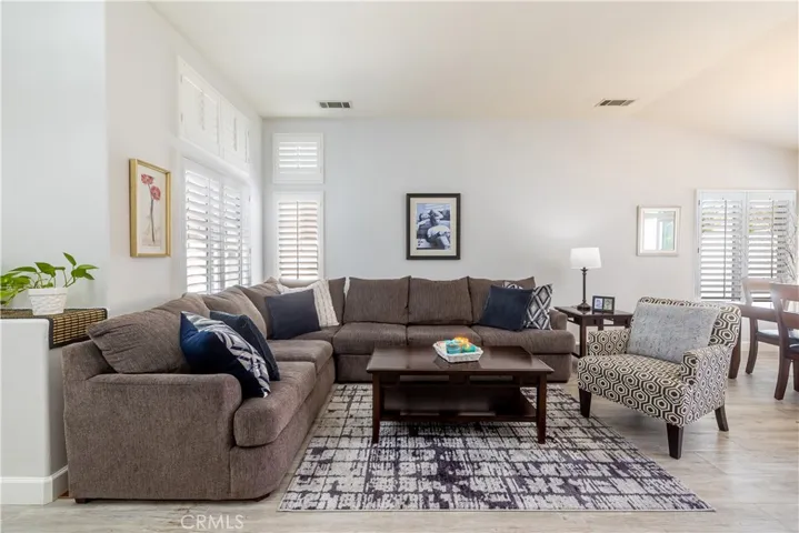 3427 Kentucky Lane, Corona, California 92882