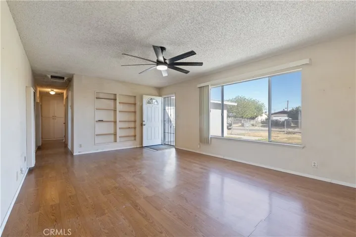 37920 Grand View Avenue, Yermo, California 92398