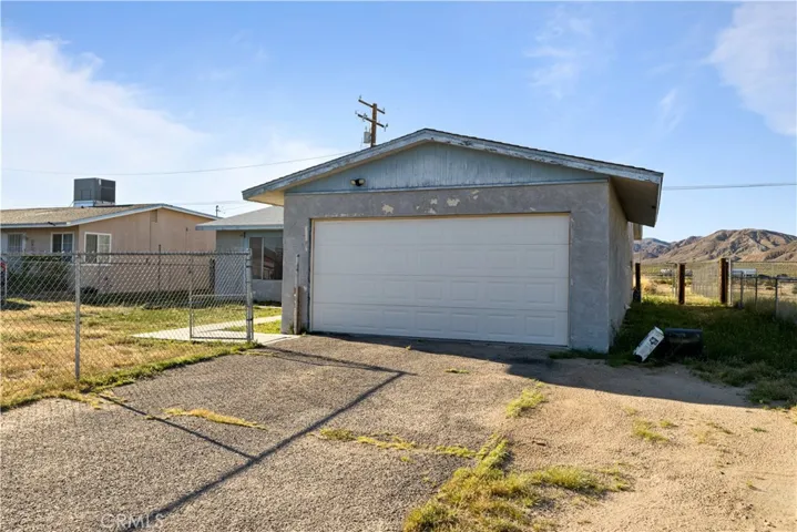 37920 Grand View Avenue, Yermo, California 92398