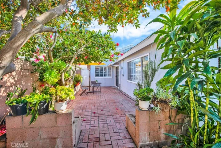 9251 Parliament Avenue, Westminster, California 92683