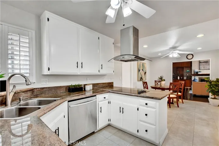 9251 Parliament Avenue, Westminster, California 92683