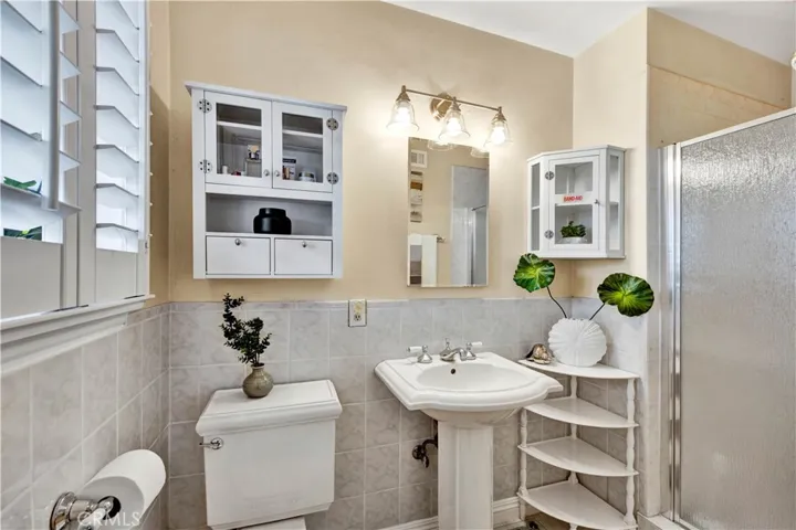 9251 Parliament Avenue, Westminster, California 92683