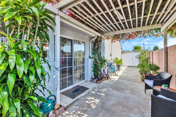 9251 Parliament Avenue, Westminster, California 92683