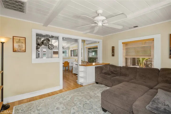 1112 Acacia Avenue, Huntington Beach, California 92648