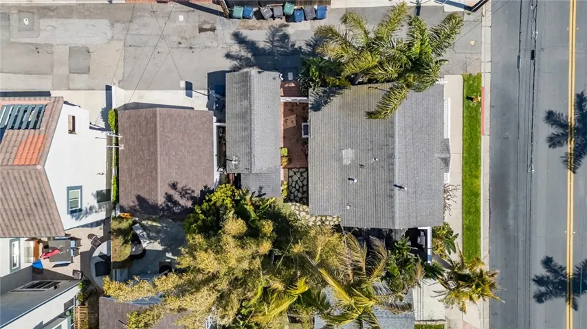 1112 Acacia Avenue, Huntington Beach, California 92648