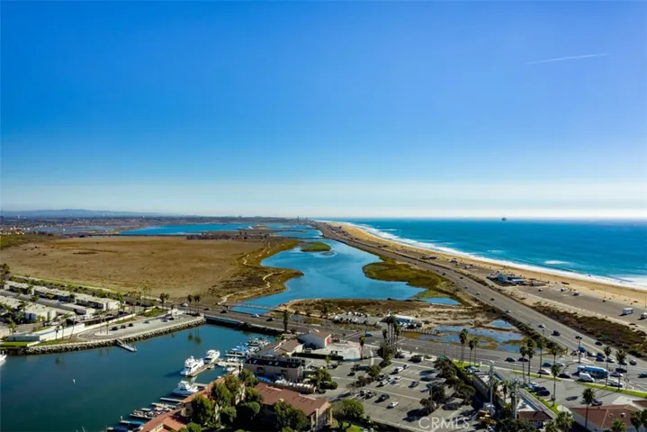 1112 Acacia Avenue, Huntington Beach, California 92648
